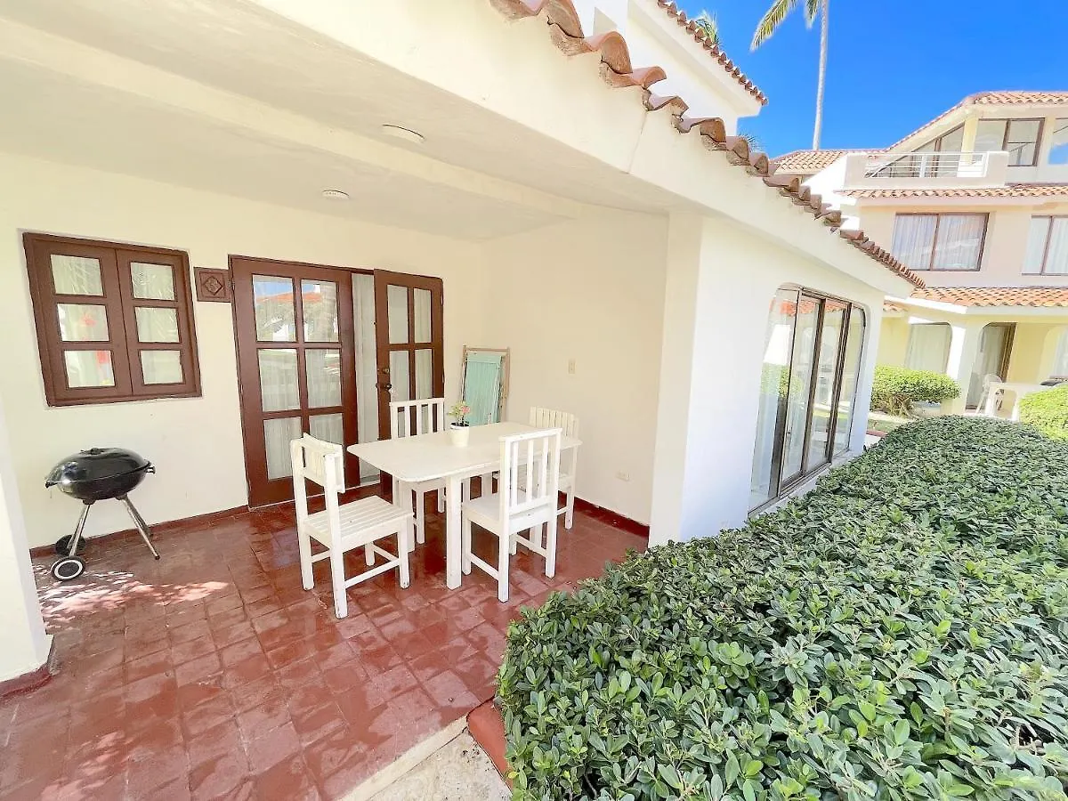 Los Corales Casas Del Mar Ocean & Garden View Hotel Bavaro Beach Club & Spa Punta Cana 5*,  Dominikanska republiken